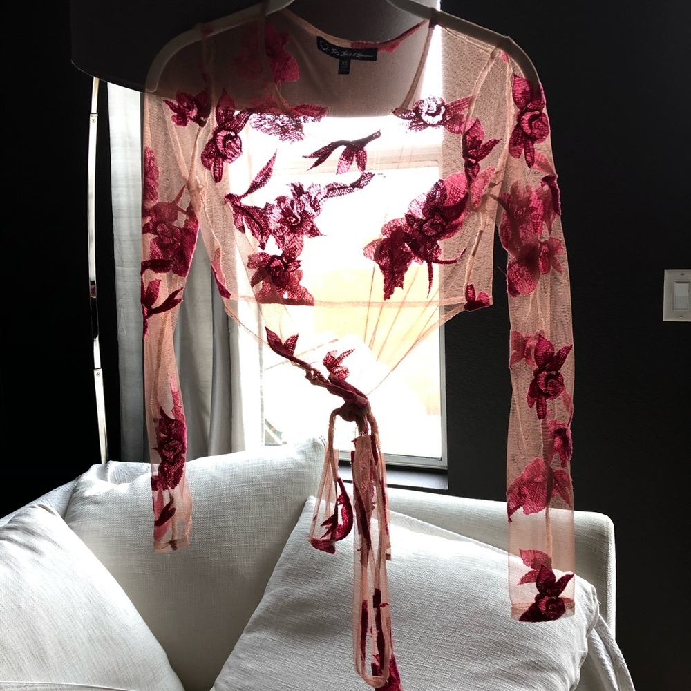 For love and lemons crop blouse